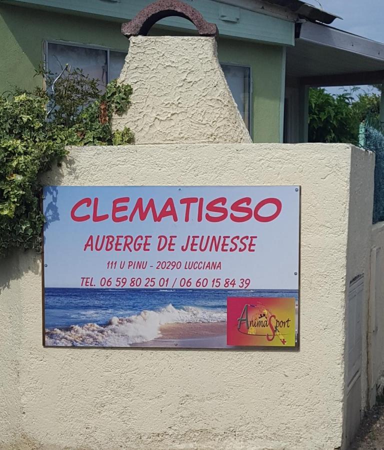 Хостел Clematisso Люссиана Экстерьер фото